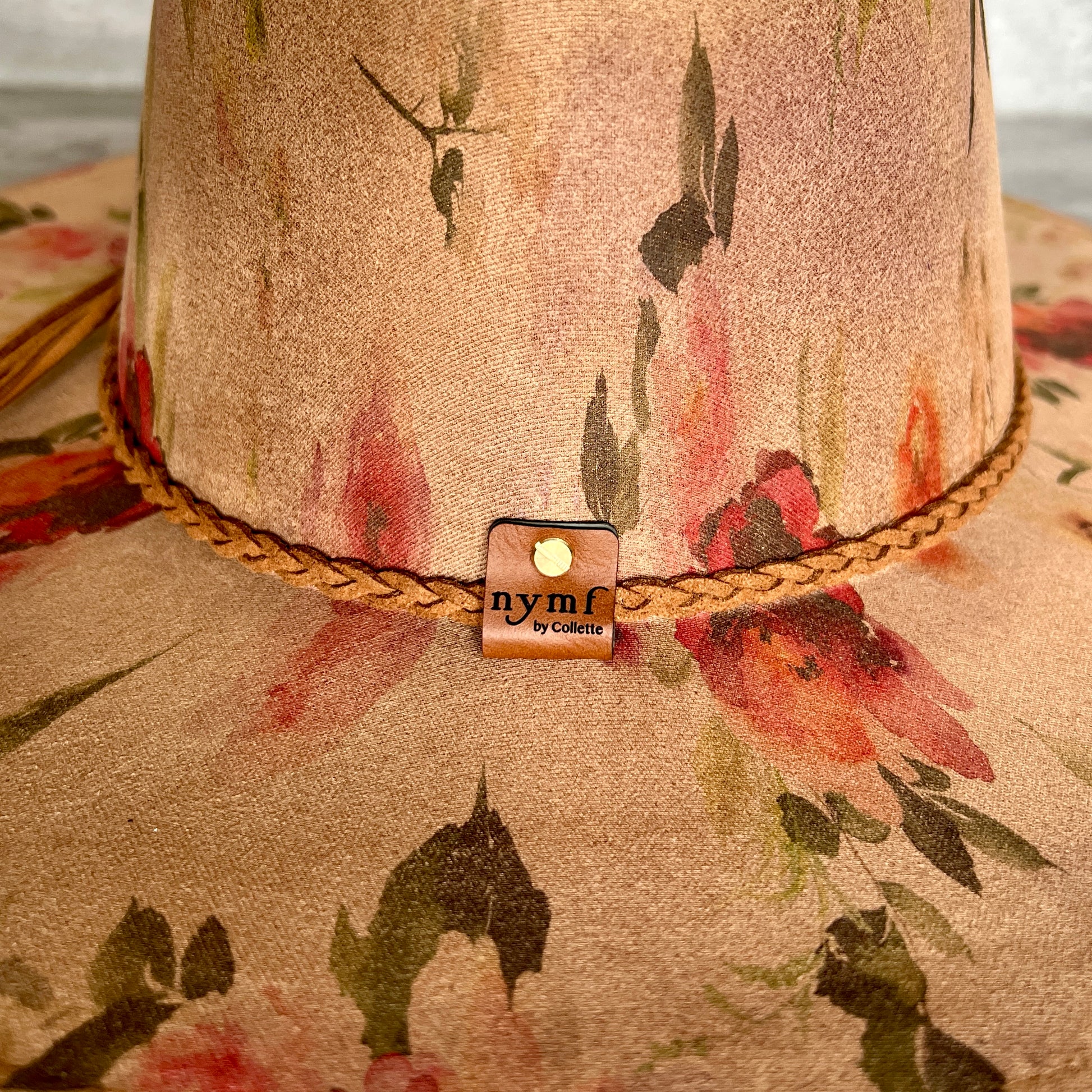 Red Roses Suede Rancher Hat