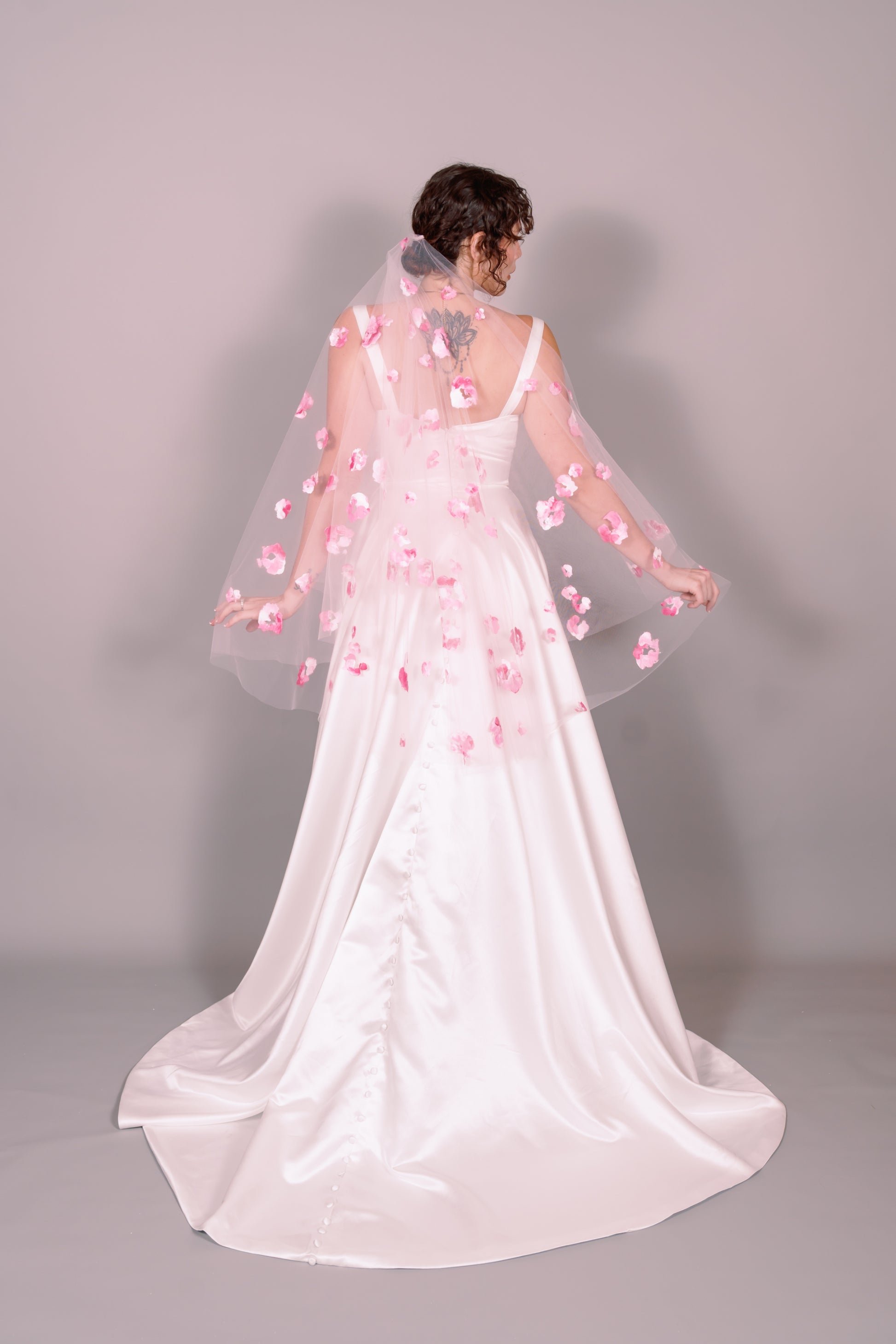 Rose Garden Hand-Painted Fingertip Veil