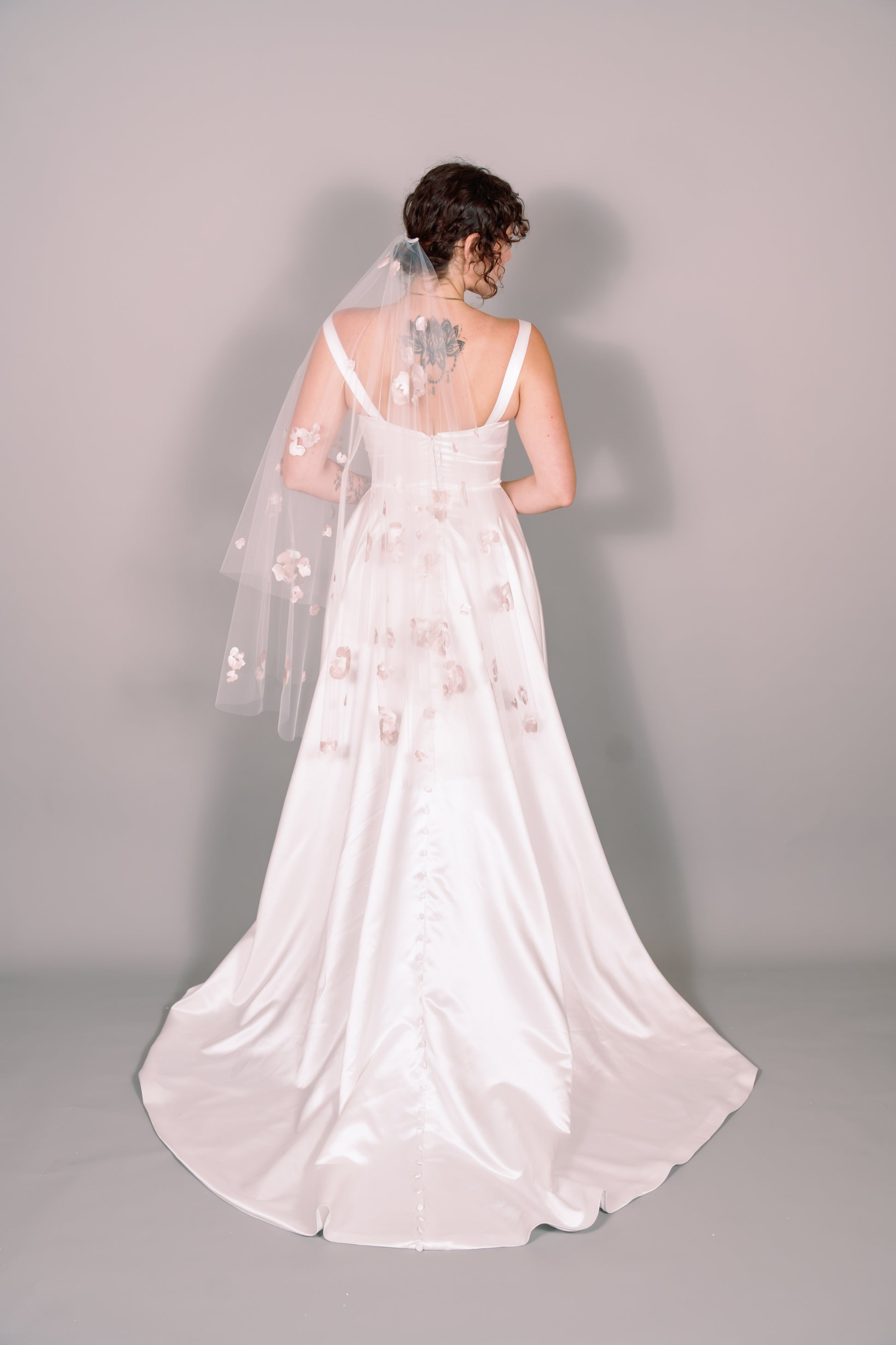 Rose Garden Hand-Painted Fingertip Veil