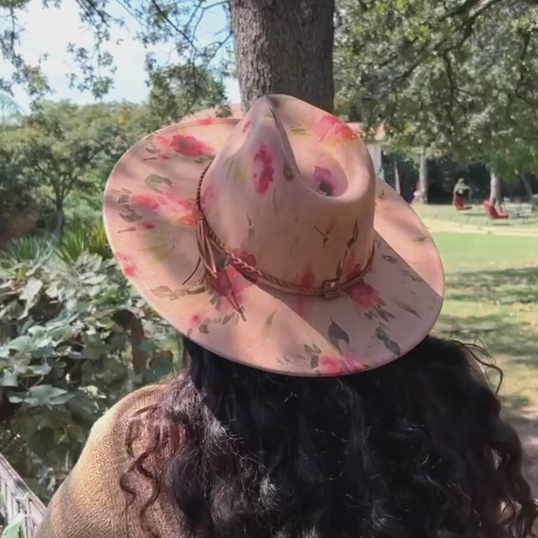 Red Roses Suede Rancher Hat