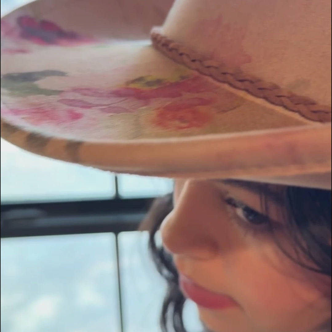 Red Roses Suede Cowboy Hat