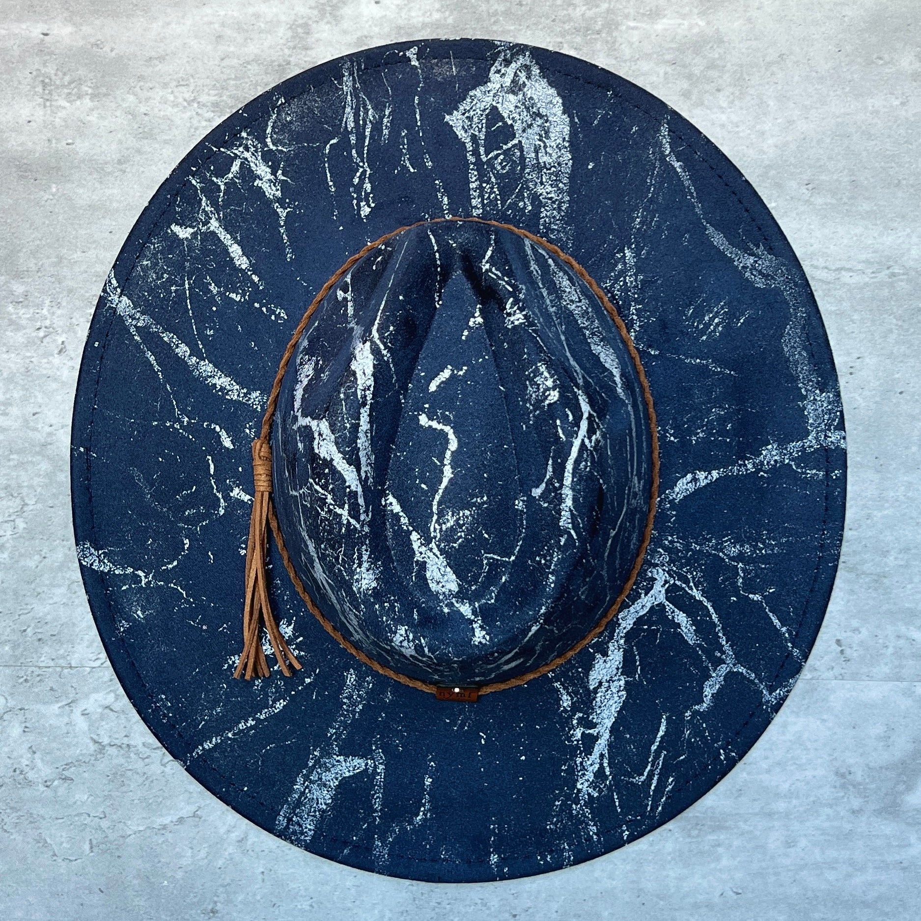 White Marbled Wide Brim Suede Rancher Hat