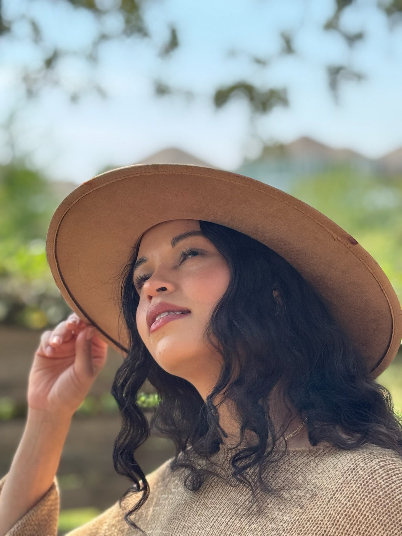 Red Roses Suede Rancher Hat
