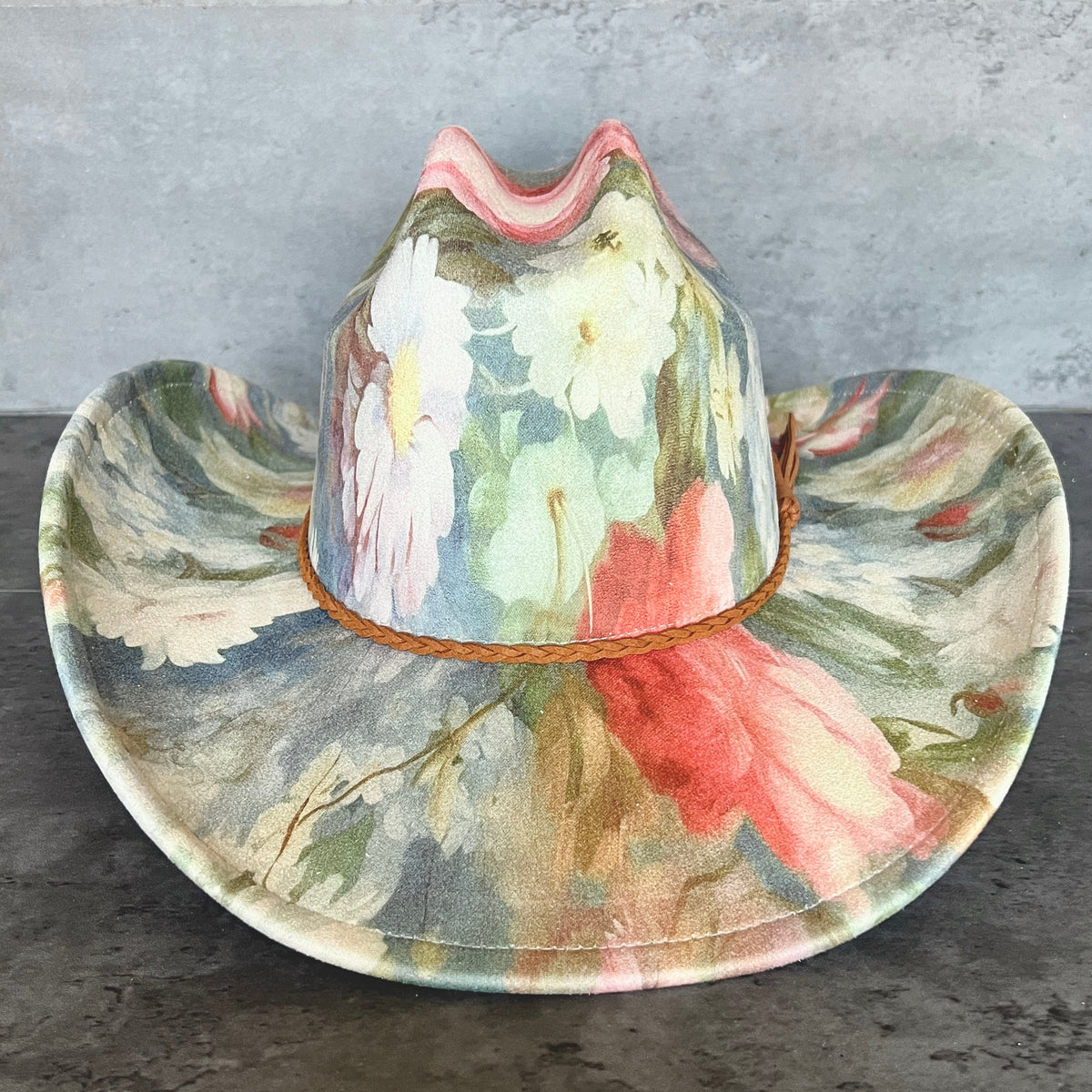 Rococo blue floral suede cattleman cowboy hat