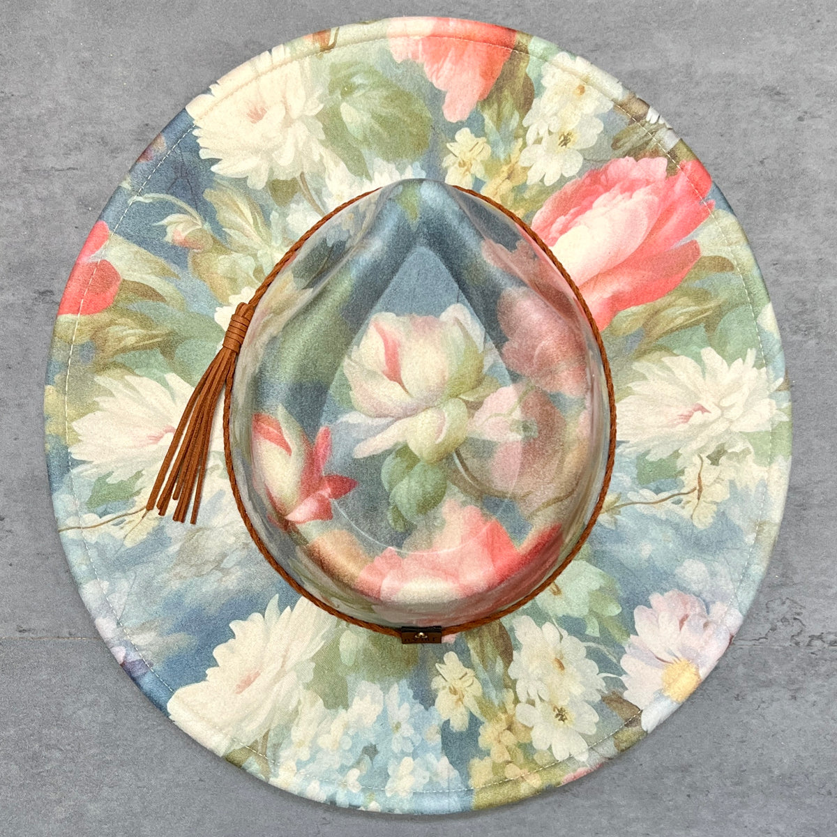 Rococo blue floral suede teardrop rancher hat