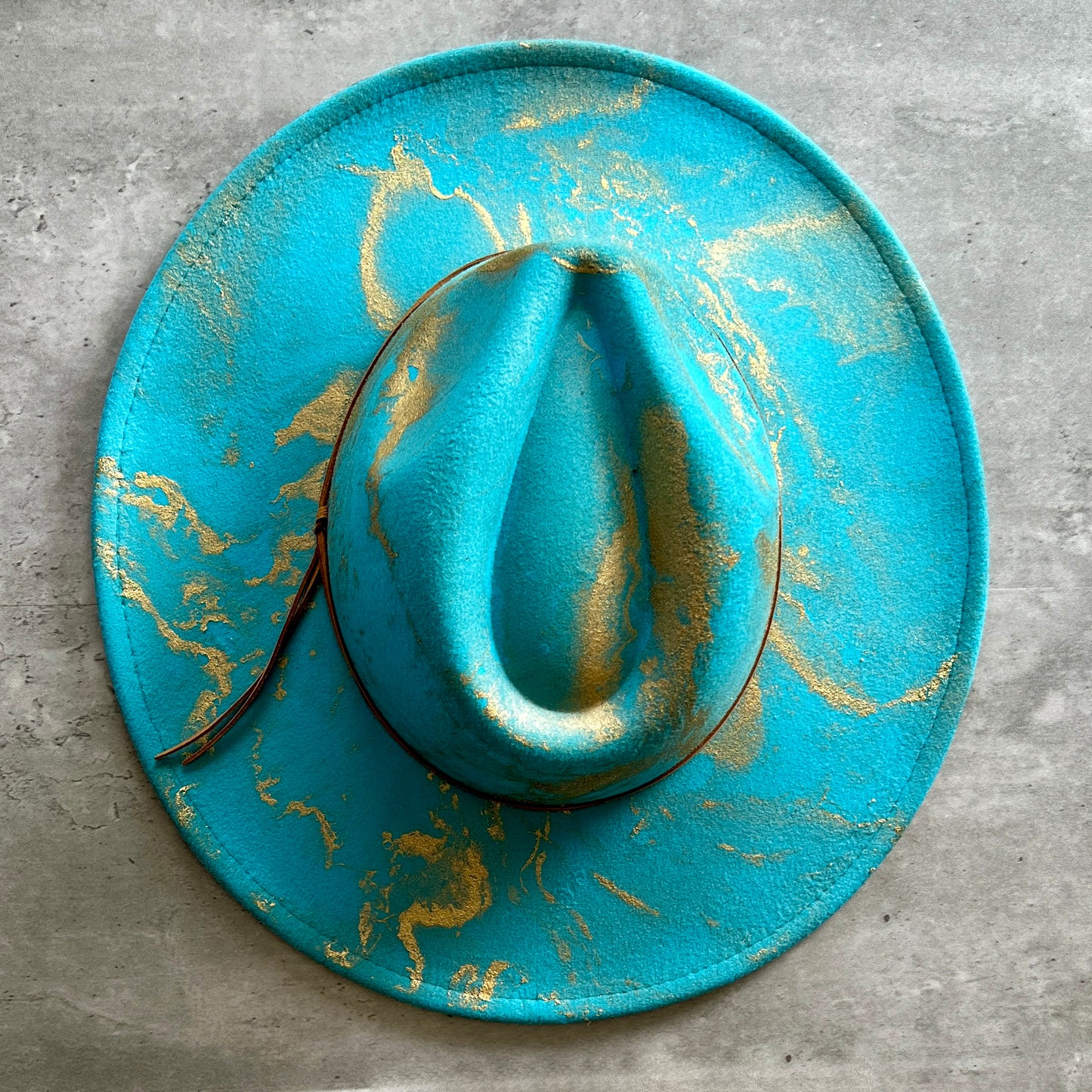 Gold Marbled Wide Brim Felt Rancher Hat