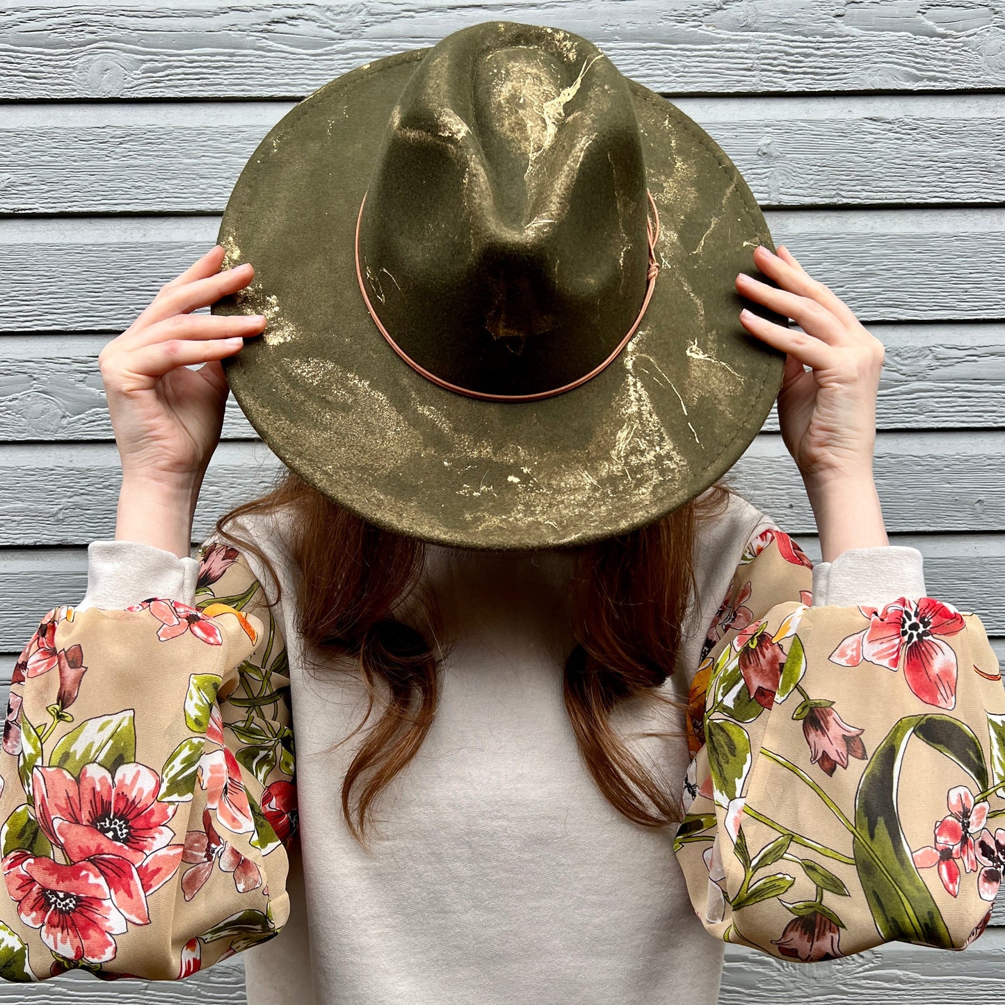 Gold Marbled Wide Brim Felt Rancher Hat